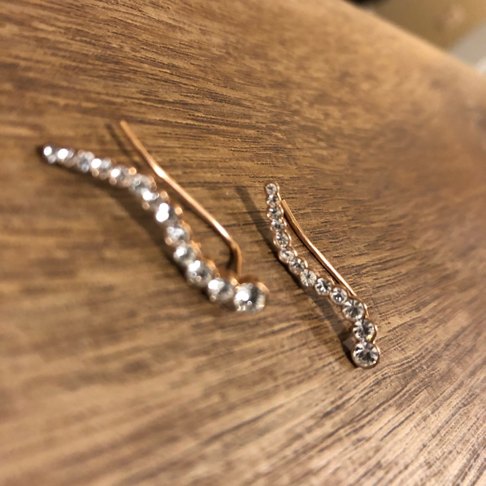 Gold Earring set - Picture 2 of 2